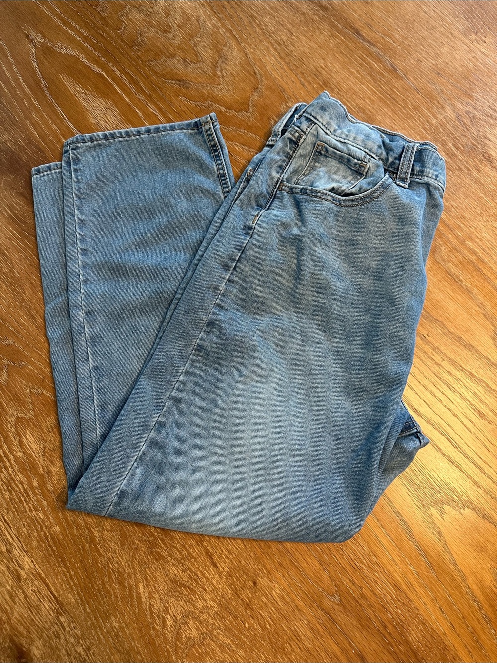 Old Navy Girl’s Light Blue Slouchy Straight Jeans